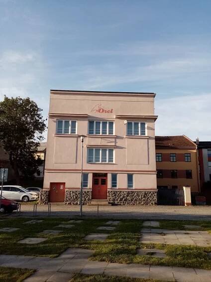 Fotogalerie • Orlovna Hlinsko (Společenské centrum) • Mapy.com