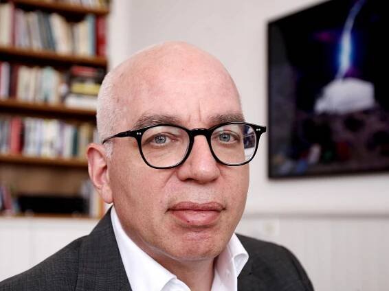 Michael Wolff Says That Washington Will Bury Trump