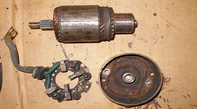 Motor de arranque viejo