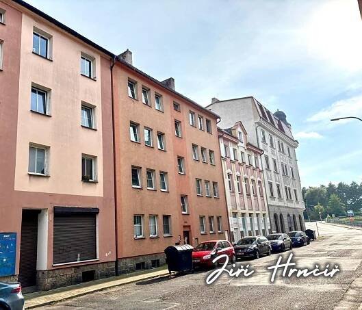 Prodej bytu 2+1, 50 m2, U DIvadla, Sokolov