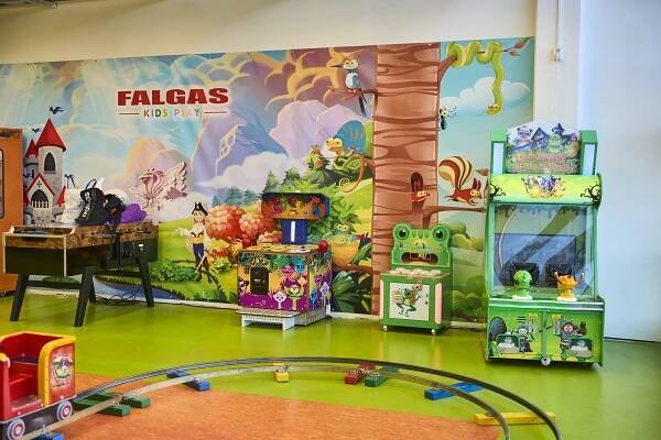 Herna Falgas | OC CITY Olomouc