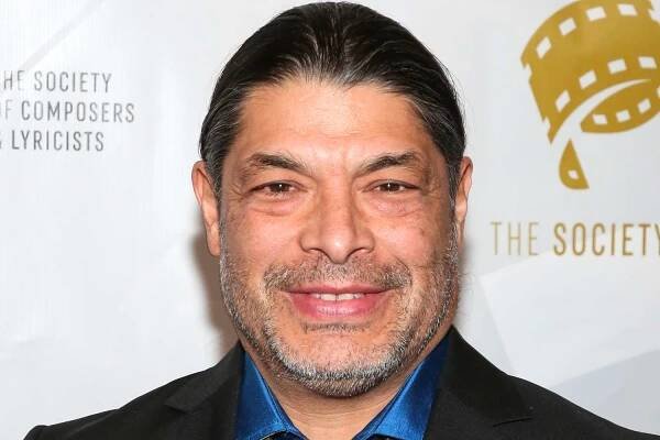 Metallica's Robert Trujillo Recalls Hiding from a Manson Family Shootout as a Child: 'It Was Really Eerie'