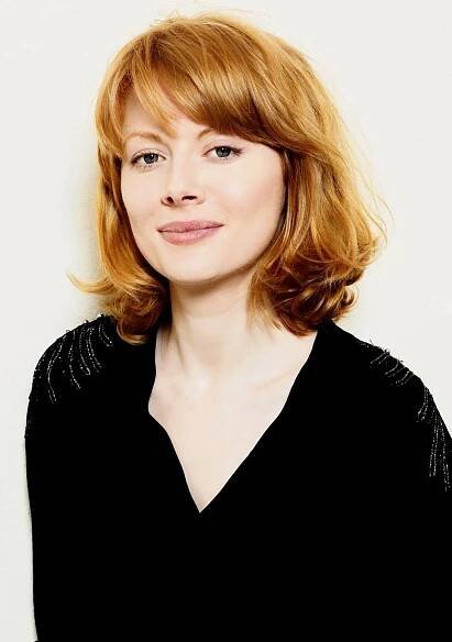 Emily Beecham fotky
