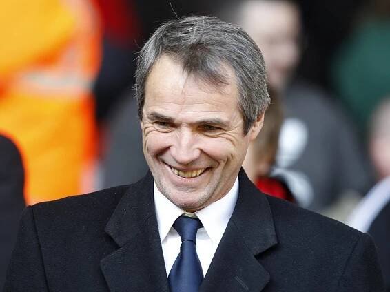 Alan Hansen discharged from hospital as Liverpool issue health update