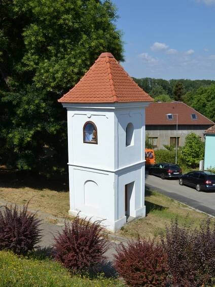 Soubor:Rebešovice - zvonice (07-2022), obr03.jpg – Wikipedie