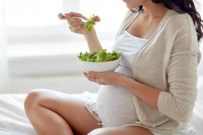 Strava v těhotenství – co jíst a co nejíst během těhotenství?