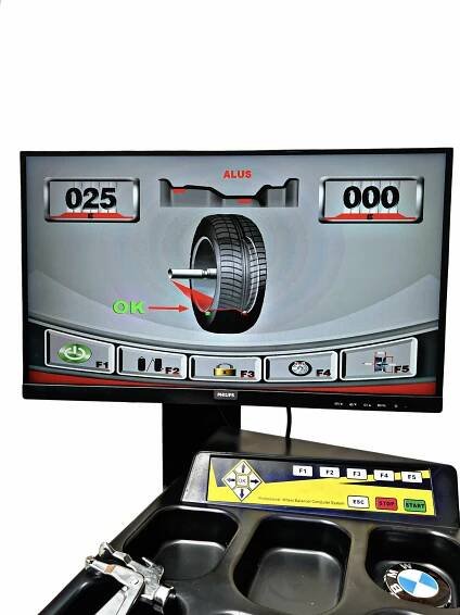 H-988Z osobní vyvažovačka 3D, pneulock, LCD monitor, laser, sonar - V&W Morava