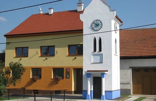 07