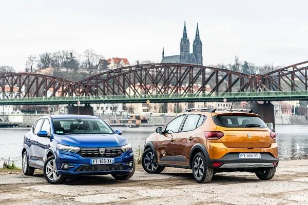Dacia Sandero: Jak a za kolik jezdí na LPG a kolik vlastně stojí nejlépe vybavené verze?