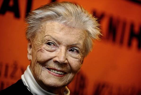 Ve věku 95 let zemřela herečka Zdenka Procházková. Byla držitelkou Thálie, hrála ve filmu Lída Baarová