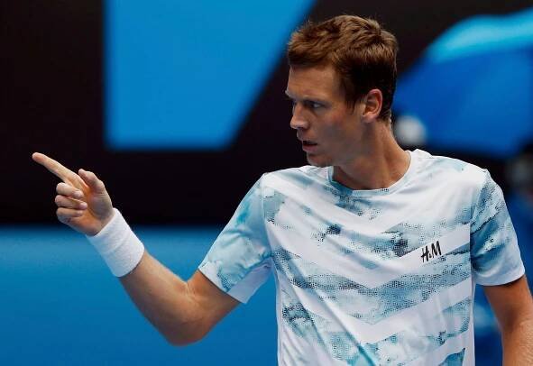 ŽIVĚ Berdych - Murray 7:6, 0:6, 3:6, 5:7. Brit je ve finále