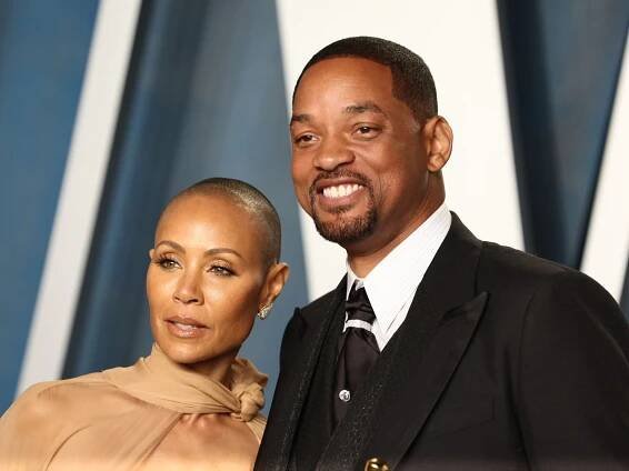Will and Jada Pinkett Smith pose with their three children in celebratory family photo — fans react