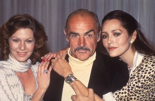 Zemřela Bondova Moneypenny (†80). Connery si ji pro roli sám vybral