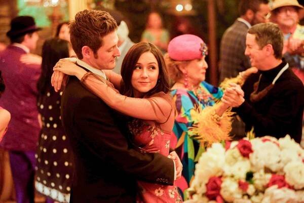 Vychovávat Hope - Svatební tanec - Z filmu - Lucas Neff, Shannon Woodward