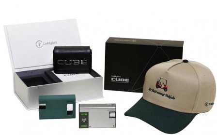 A gift set from caddytalk for Father's Day makes a perfect golf gift. 