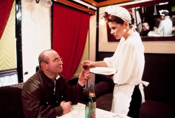 Uvnitř kruhu - Z filmu - Bob Hoskins, Lolita Davidovich