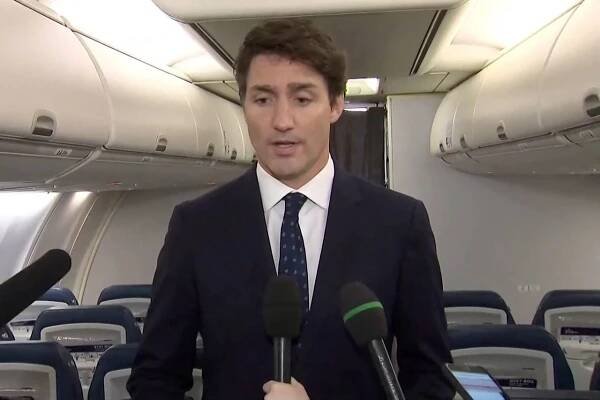Prime Minister Justin Trudeau apologises for wearing brownface makeup in 2001