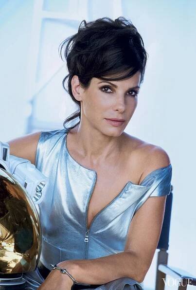 Sandra Bullock Is On Top of The World with Her New Film Gravity — Vogue