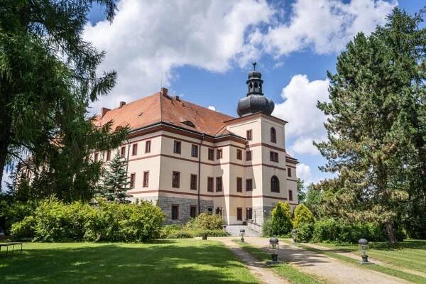 Zámek Lnáře, Schlüsselburg - Nejnovější ceny 2025
