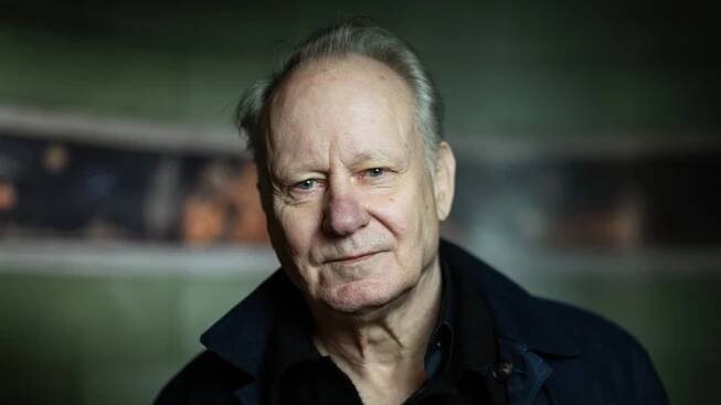 Stellan Skarsgård obdrží v Karlových Varech Křišťálový glóbus