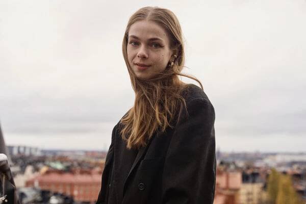Alexandra Karlsson Tyrefors - Skoro normální rodina - Promo