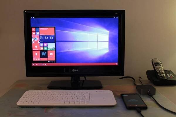 Funzione “Continuum” di Windows 10 Mobile, la nostra prova con Display Dock e Wireless Adapter
