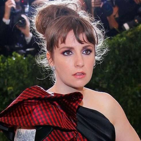 Lena Dunham Has a 'Smurf' Blue Pixie Cut Now