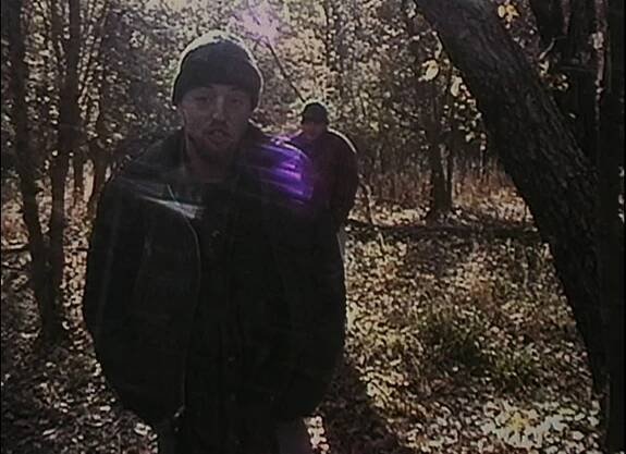 Joshua Leonard and Michael C. Williams in Záhada Blair Witch (1999)
