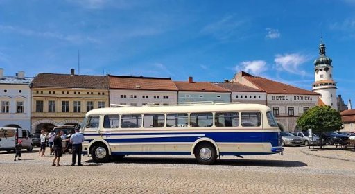 FOTO, VIDEO: Historický autobus Škoda RTO 706 vyrazil na zážitkovou jízdu
