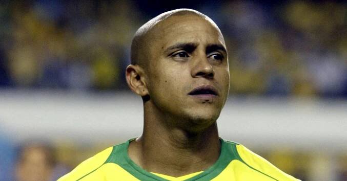 Roberto Carlos to play for English pub team