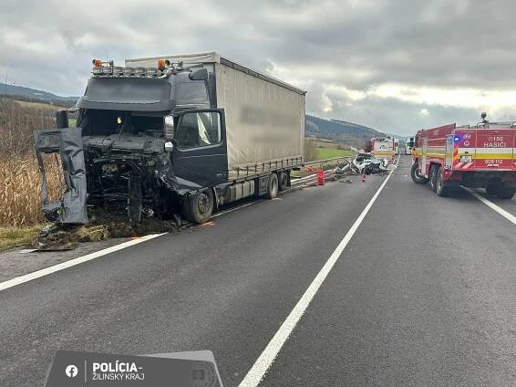 Tragická dopravná nehoda v okrese Turčianske Teplice - Spravy 112.sk - Aktuálne spravodajstvo Žilina, Kysuce, Turiec