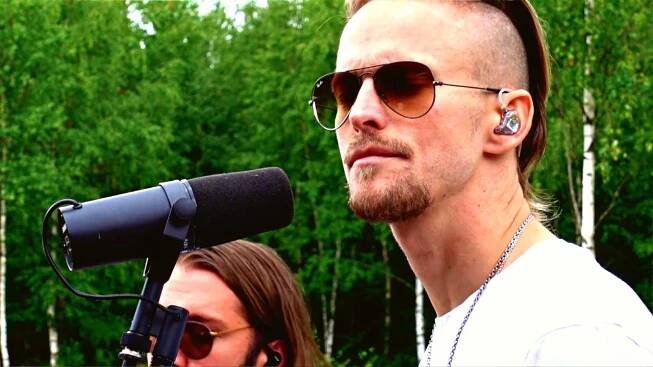 Listen to Your Heart (Backyard Sessions - Roxette Cover)