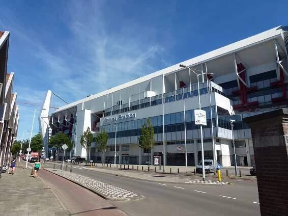 File:PSV Stadion Eindhoven.JPG - Wikimedia Commons
