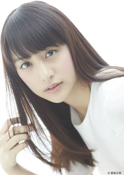 Mizuki Yamamoto-1991-p1.jpg