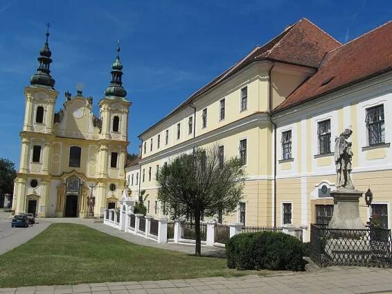 Mše za Karla Habsburského ve Strážnici - Koruna Česká