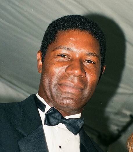 File:Dennis Haysbert (48591893251).jpg