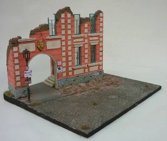 Diorama Base: Bombed out Street