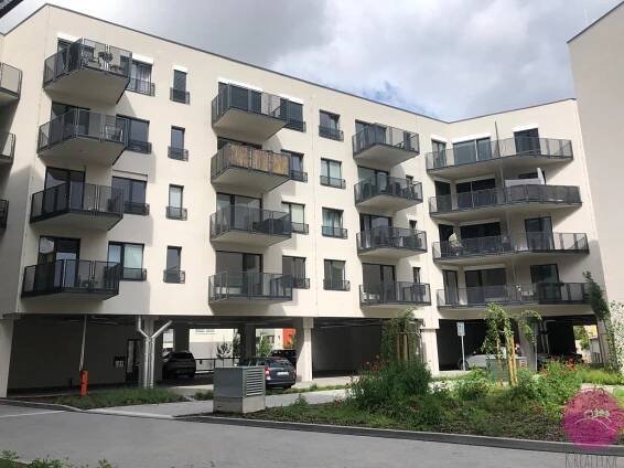 Pronájem novostavby bytu 2+kk na ulici Edmunda Husserla v Olomouci