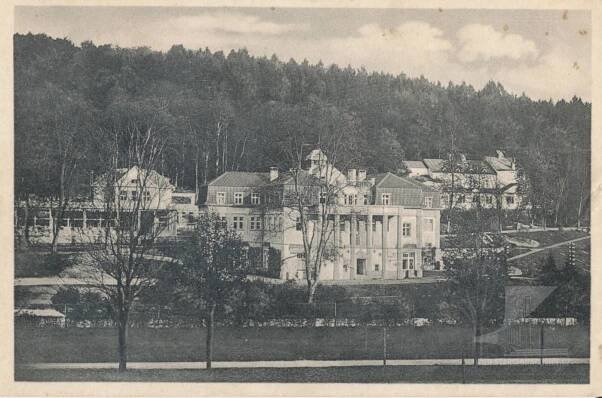 Inhalatorium a divadlo, poštou 1934 - inhalatorium Luhačovice