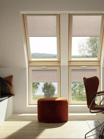 Vnitřní rolety do střešních oken VELUX | Dekorace i kontrola