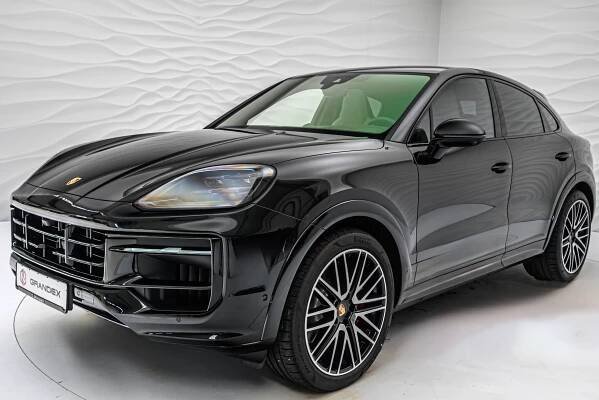 Porsche Cayenne S Coupe Facelift - Air Suspension & HD Matrix | Grandex