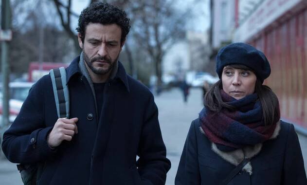 Isak Férriz, Maria Ribera - Las distancias - Z filmu