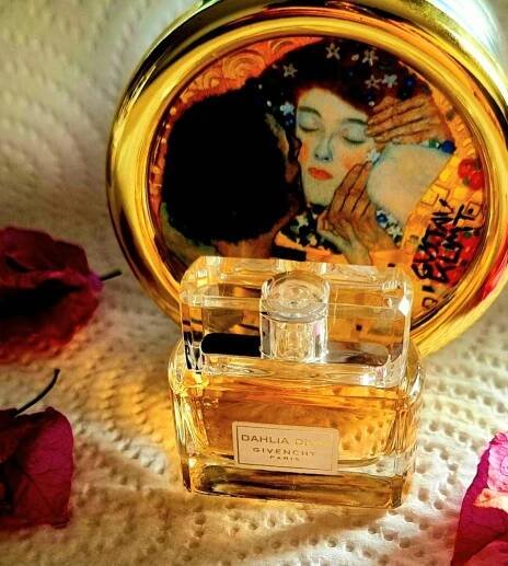Dahlia Divin Givenchy pro ženy