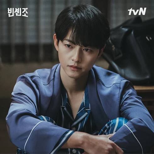 Recenze: Vincenzo se s darebáky nepáře a Song Joong Ki dokazuje, že je jedním z nejlepších jihokorejských herců - Asianstyle