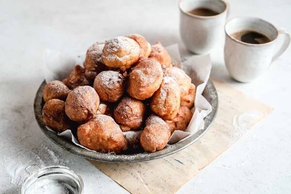 Make Dutch New Year's Doughnuts Any Time of Year