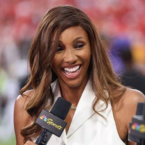 Maria Taylor puts her NBC colleagues in their place with no-nonsense approach