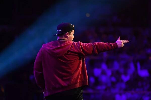 Chris Tall live! Selfie von Mutti - Z filmu