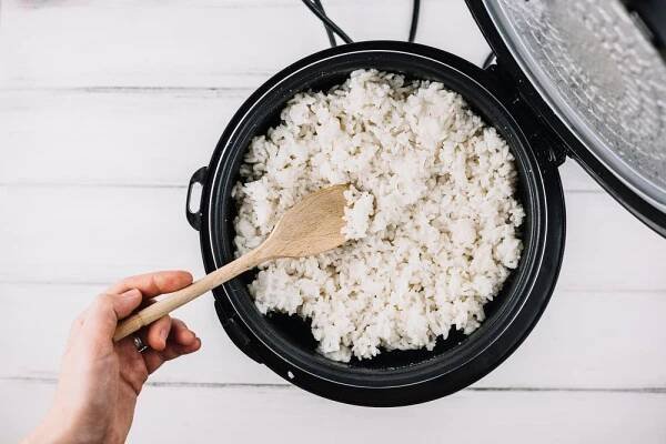 Jak vařit různé druhy rýže – jasmínová, basmati, černá i divoká