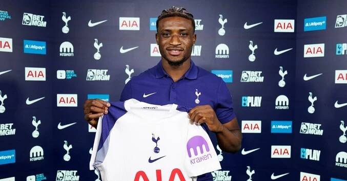 Tottenham dotáhl příchod Kuduse z West Hamu. Ghaňan podepsal šestiletou smlouvu