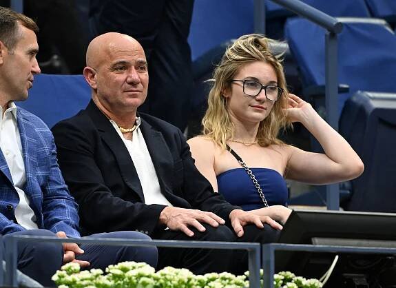 Dcera tenisových legend Andre Agassiho a Steffi Graf se konečně ukázala na veřejnosti: Mrkněte, jak vypadá